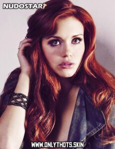 Holland Roden Leaks Actress Redhead Small Breasts Caucasian