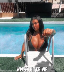 Tomerasherian_ Huge Tits Brown Eyes Bbw Body Influencer Huge