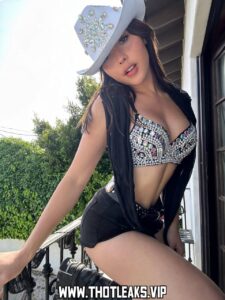 Andrea Botez Sexy Small Breasts Cowgirl Influencers
