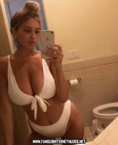 Lindsey Kevitch Small Ass Youtuber Caucasian Glamour Model