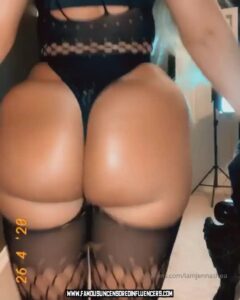 Jenna Shea Female Glamour Model Onlyfans Leaks Blue Eyes