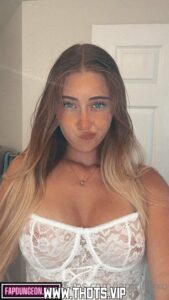 Riley Rice Female Sexy Teen Medium Breasts Sextapes Big Ass