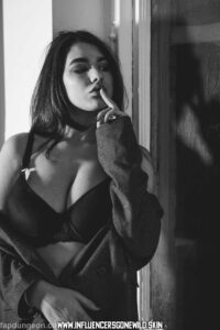 Annaartsv Brown Hair Medium Ass Russian Caucasian Brown Eyes