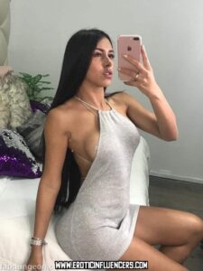 Dahyn1 Bisexual Latin Slut Athletic Body Big Ass Black Hair