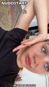 Emma Brooks Athletic Body Actress Celebrity Blue Eyes