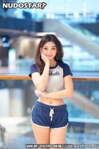 Livy Renata Female Instagram Medium Ass Small Breasts