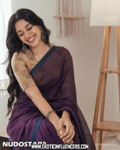 Mirnalini Ravi Small Breasts Indian Slim Body Black Hair