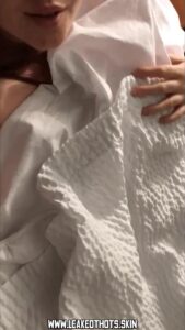 Redpersephone Big Boobs Bbw Body Female American Caucasian